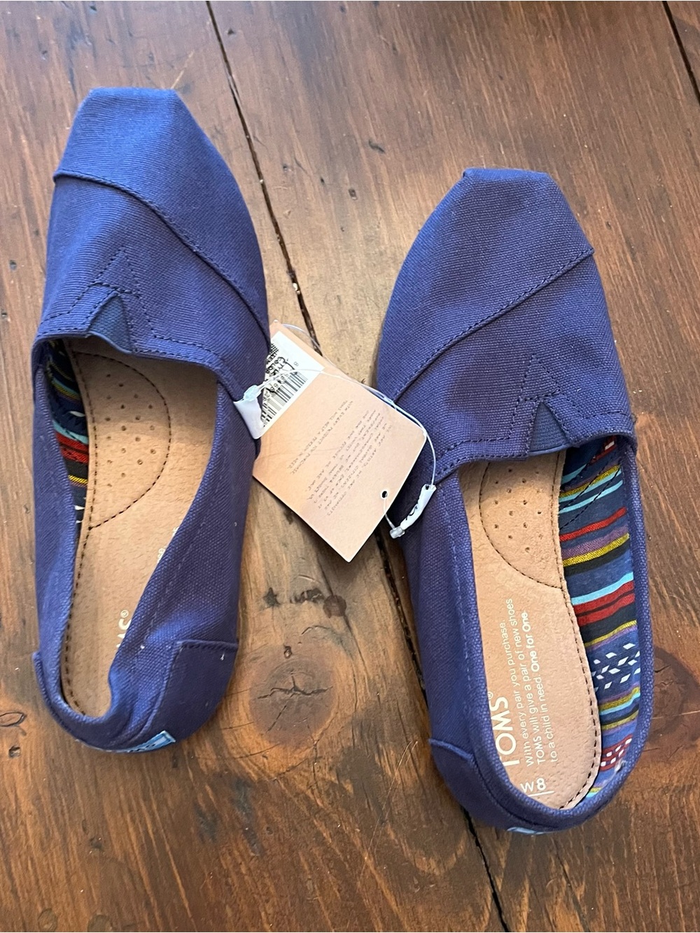 TOMS Classic Canvas Slip-On in Navy Blue